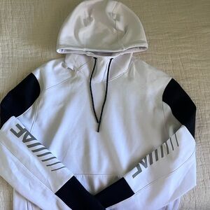 American Eagle pullover hoodie